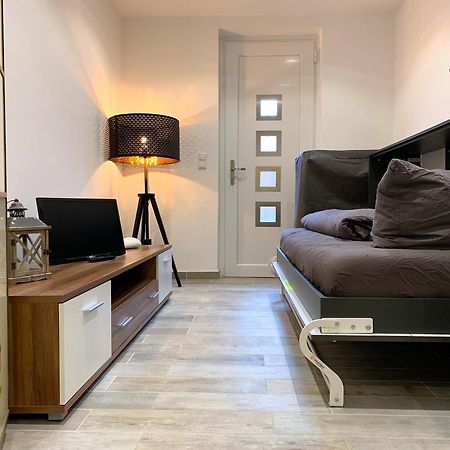 Ferienwohnungen Arp "2O" Mit Garten Und Parkplatz Itzehoe Exterior foto